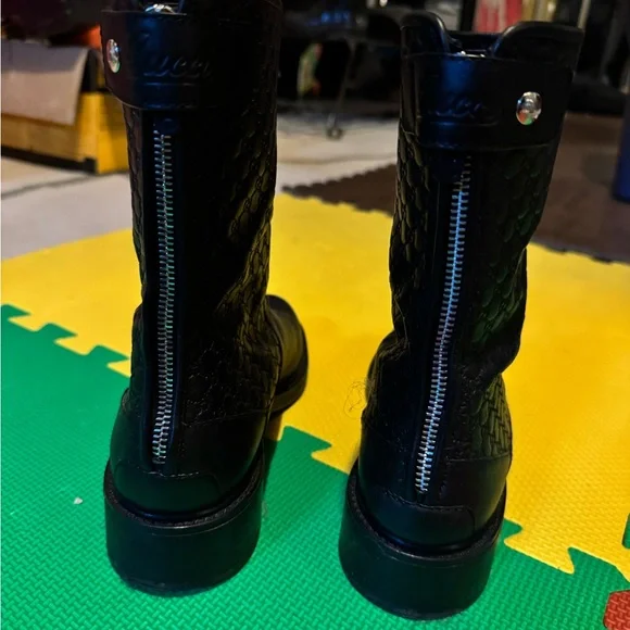 Women’s Gucci boots, size 39 - Picture 2 of 9
